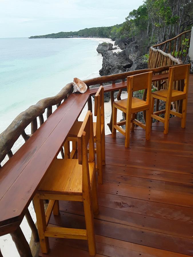 Nini'S Beach Bungalows Bira Eksteriør bilde